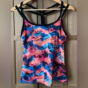 Tek Gear Swimsuit Top Size: Medium